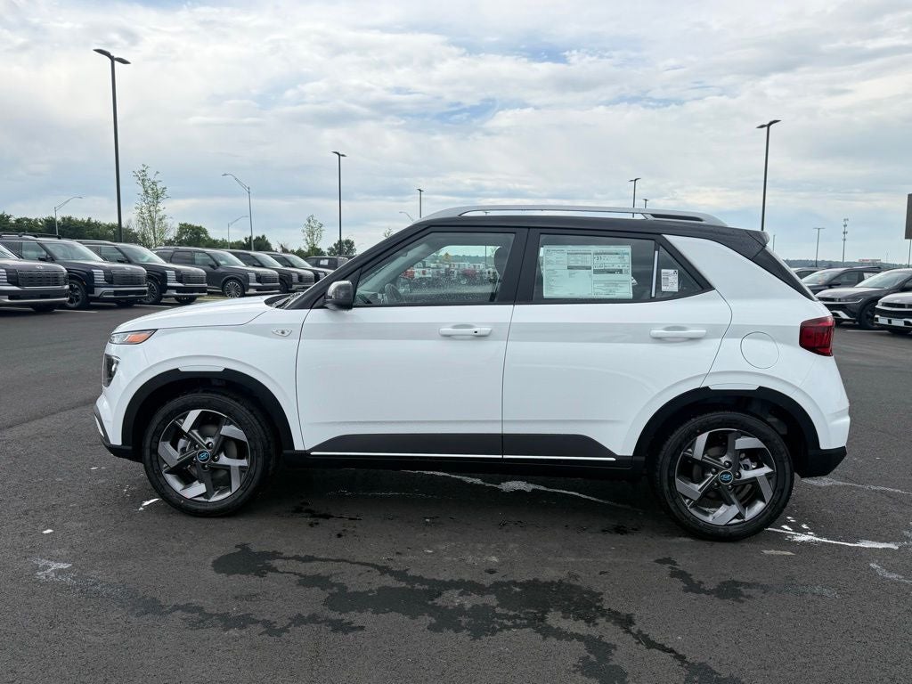 2026 Hyundai VENUE SEL W/Two-Tone Roof