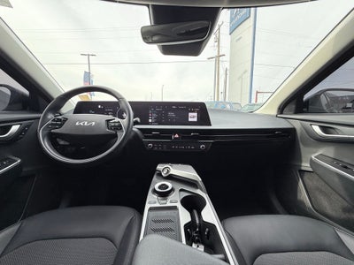 2024 Kia EV6 Light