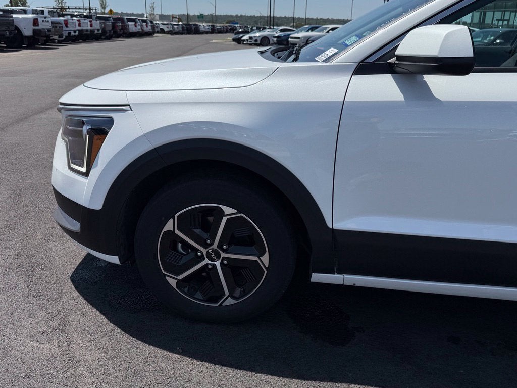 2025 Kia Niro LX