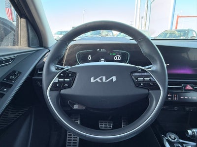 2024 Kia Niro SX Touring