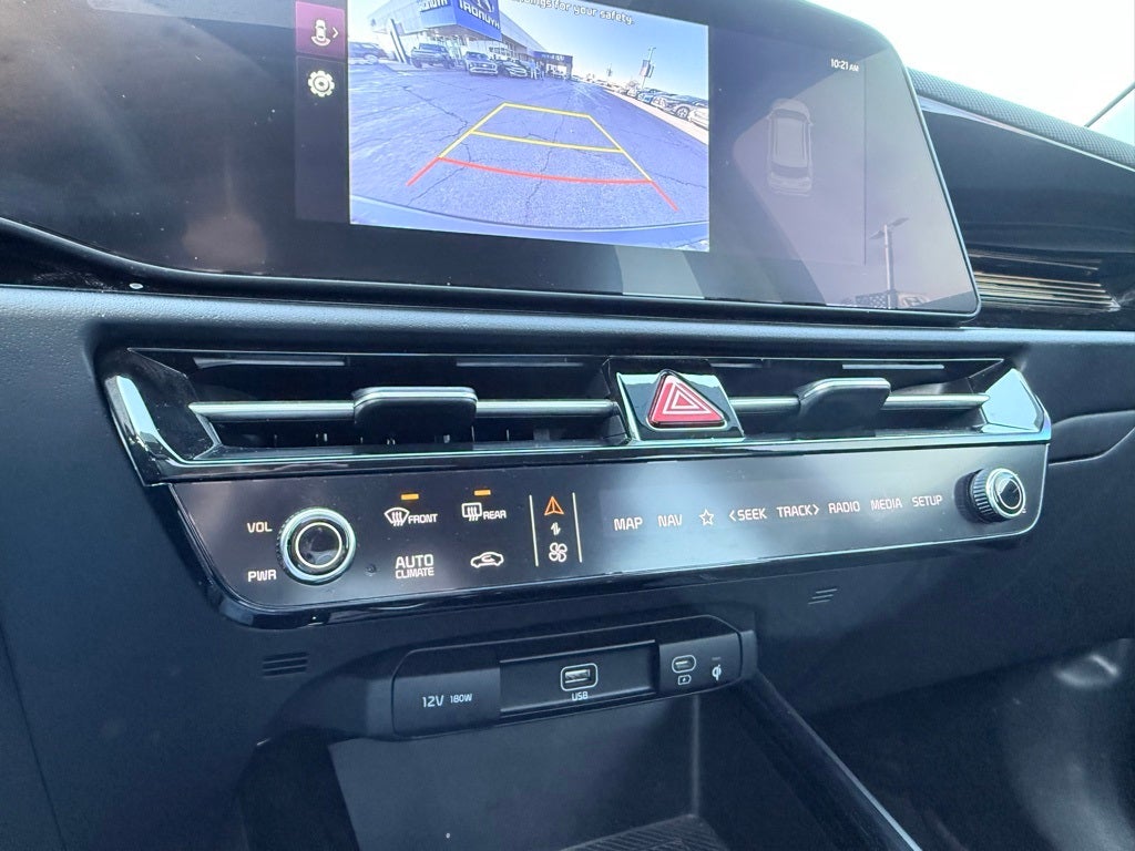 2024 Kia Niro SX Touring