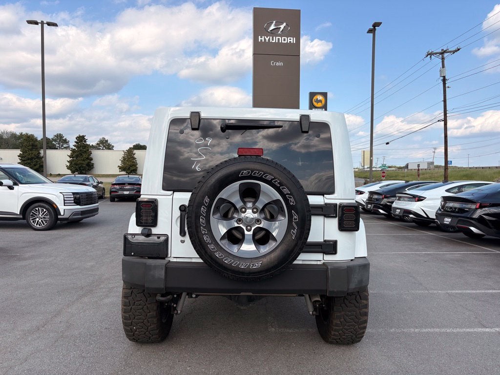 2016 Jeep Wrangler Unlimited Sahara