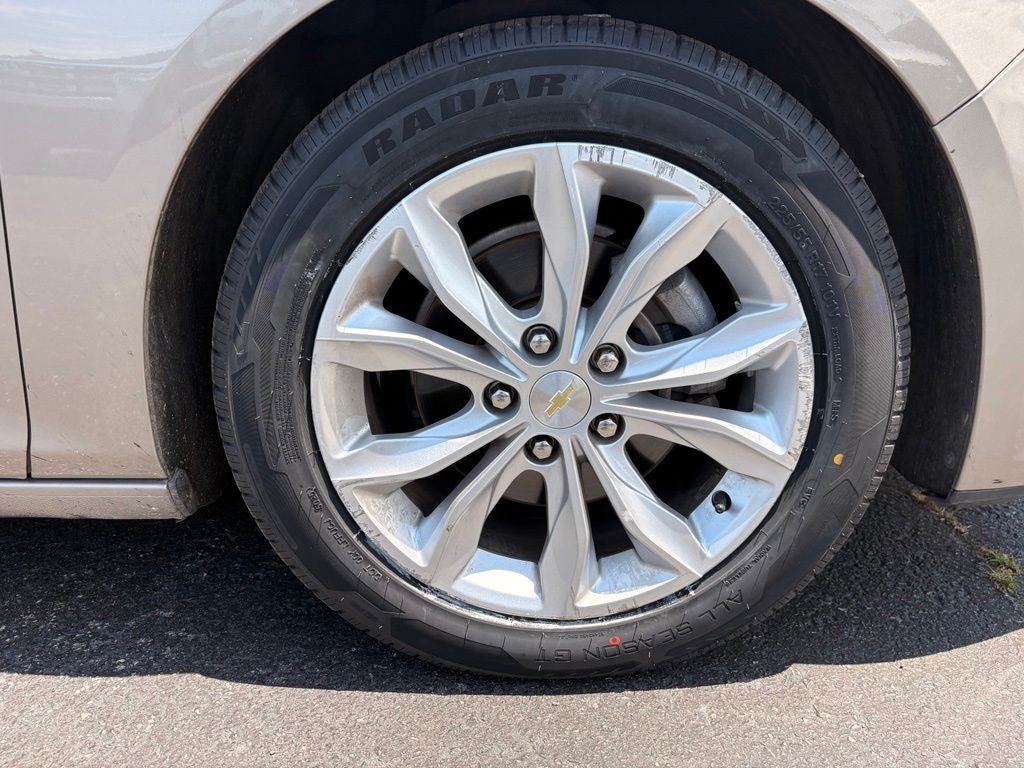 2022 Chevrolet Malibu LT