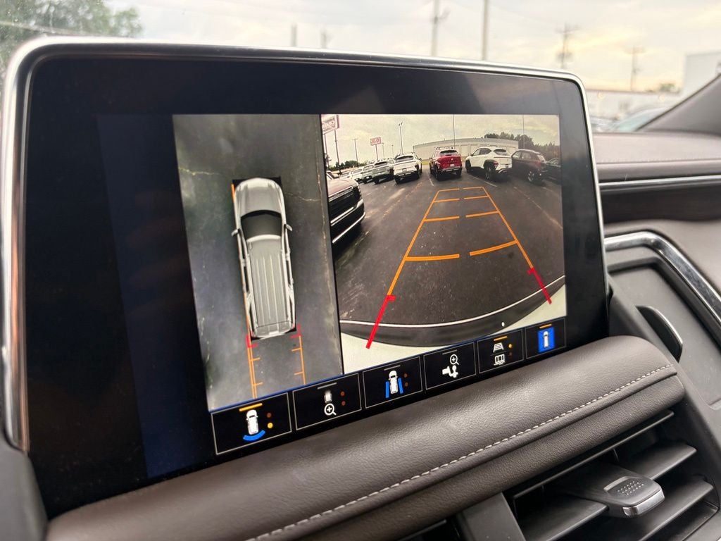 2022 Chevrolet Suburban LT
