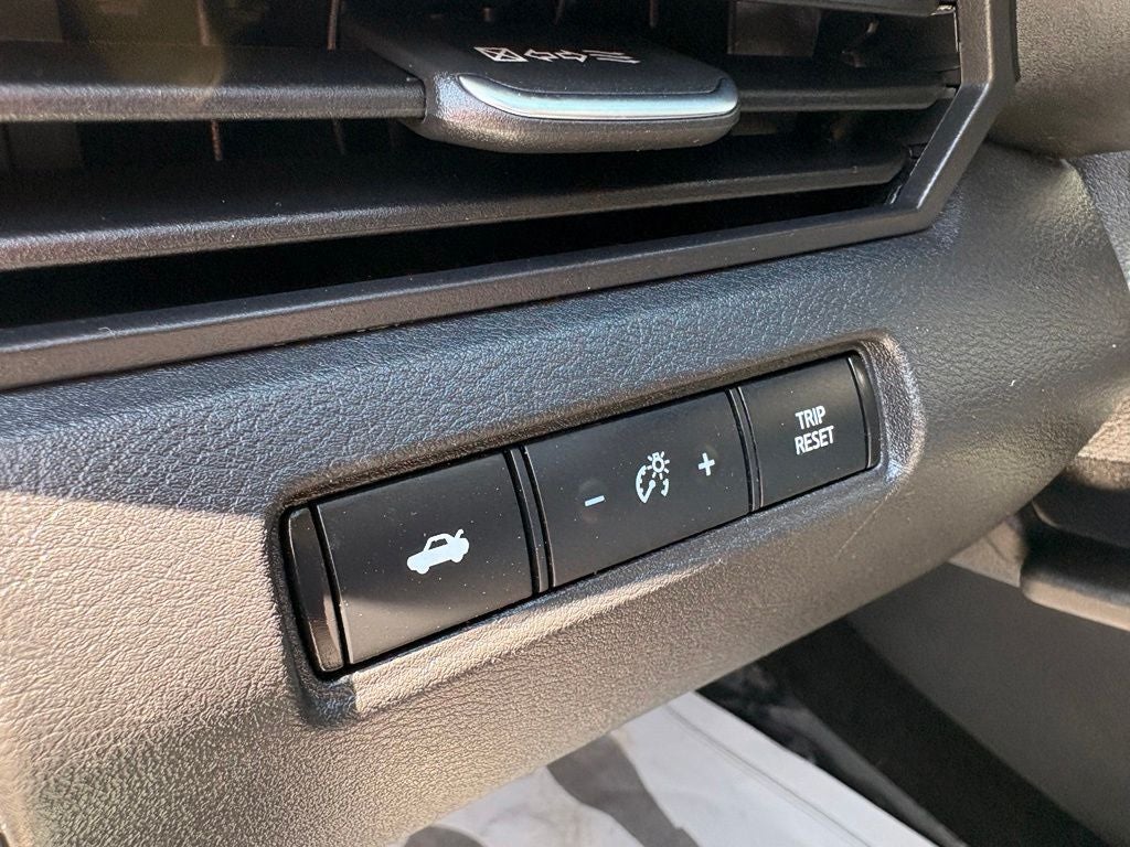2025 Nissan Altima SV - Photo 12