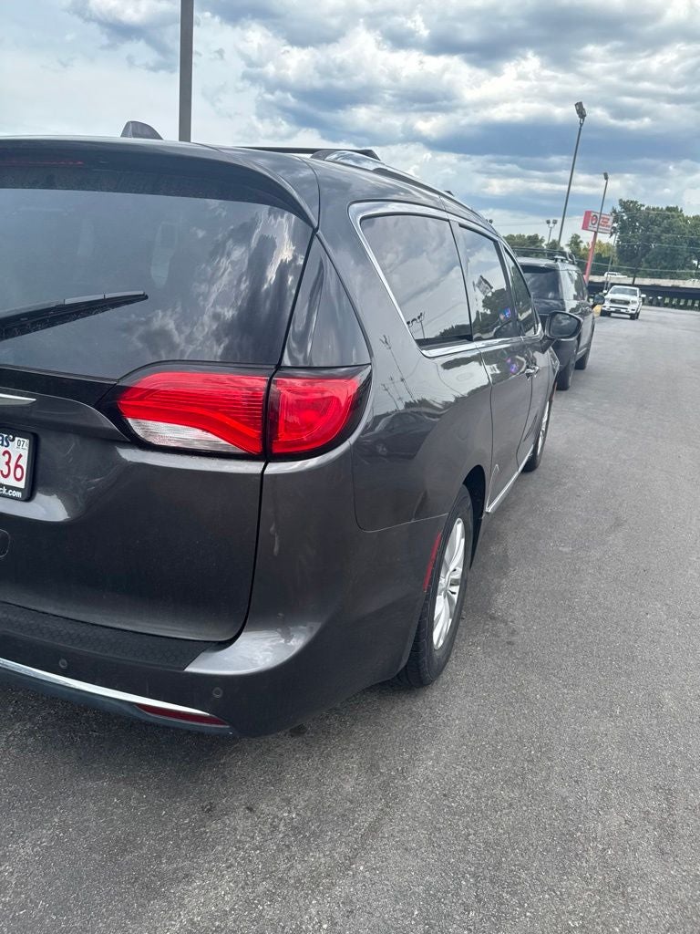 2019 Chrysler Pacifica Touring L