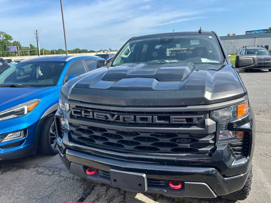 Used 2023 Chevrolet Silverado 1500 Custom with VIN 3GCPDCEK3PG279626 for sale in Little Rock
