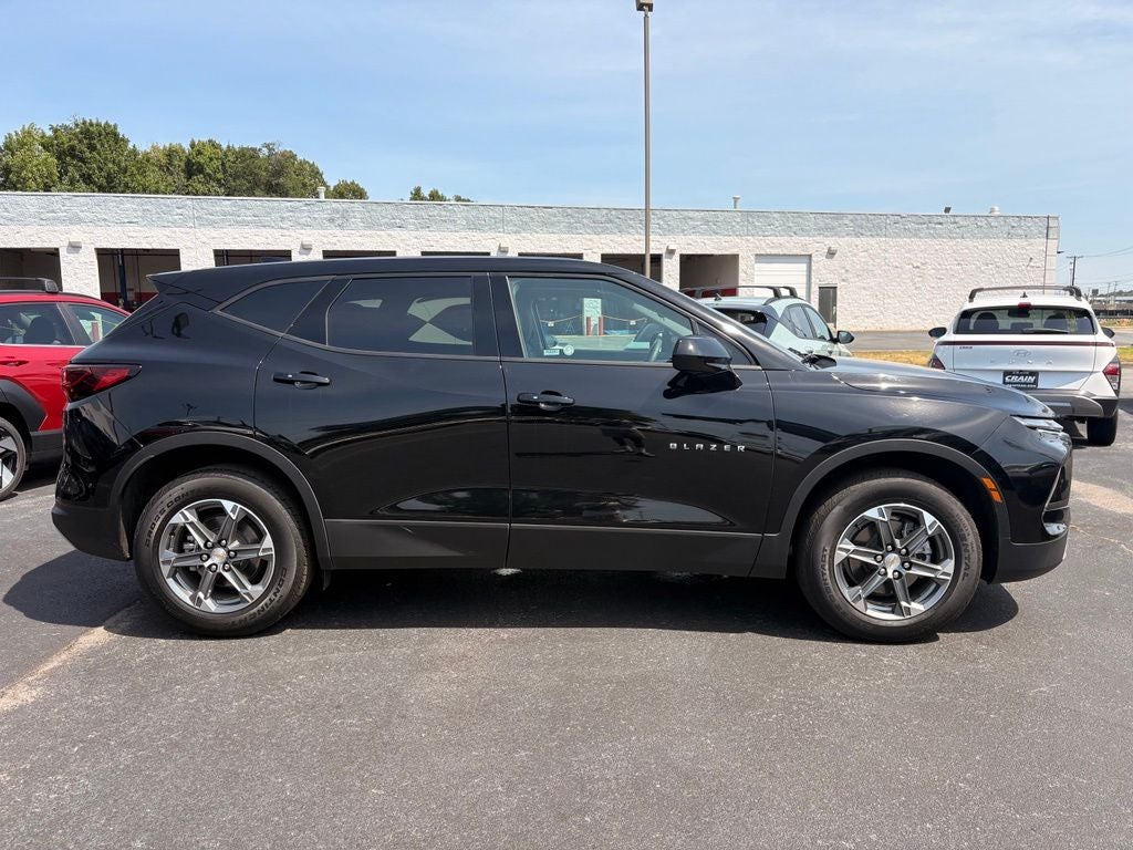 2025 Chevrolet Blazer LT