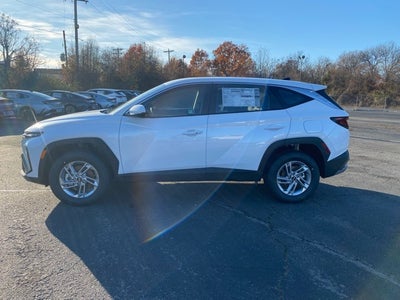 2025 Hyundai TUCSON SE AWD