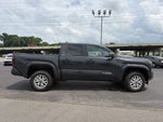 2024 Toyota Tacoma SR5 1-Owner / Clean Carfax / Apple CarPlay/Android Aut