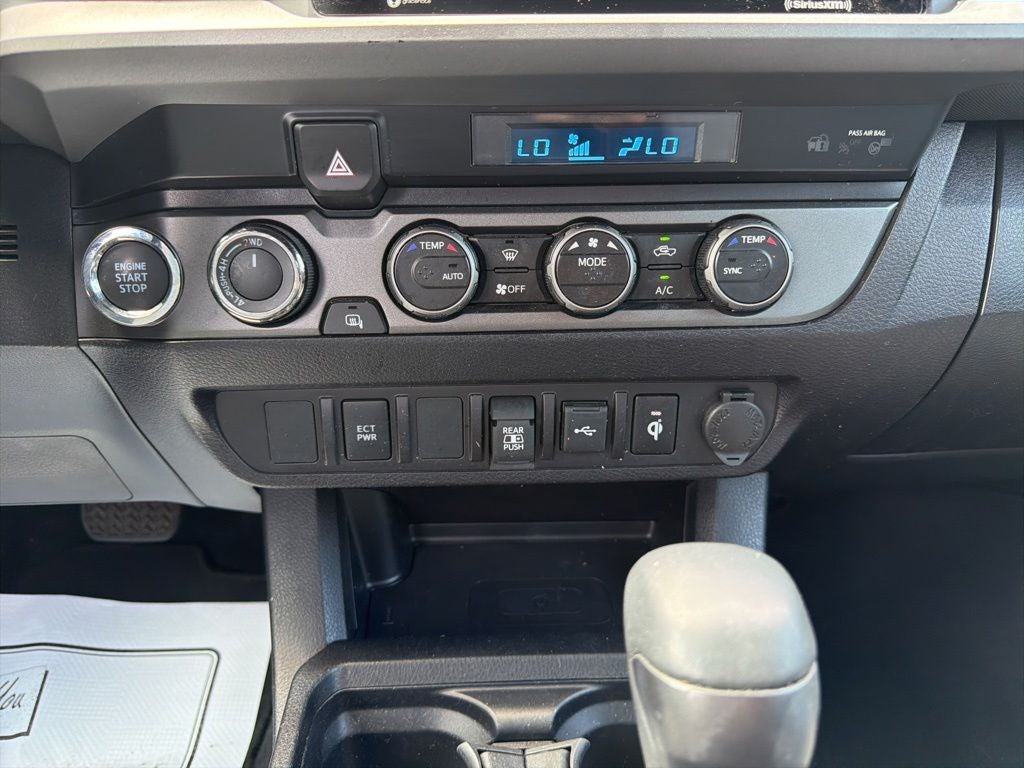 2023 Toyota Tacoma TRD Off-Road V6 / One Owner / Clean Carfax