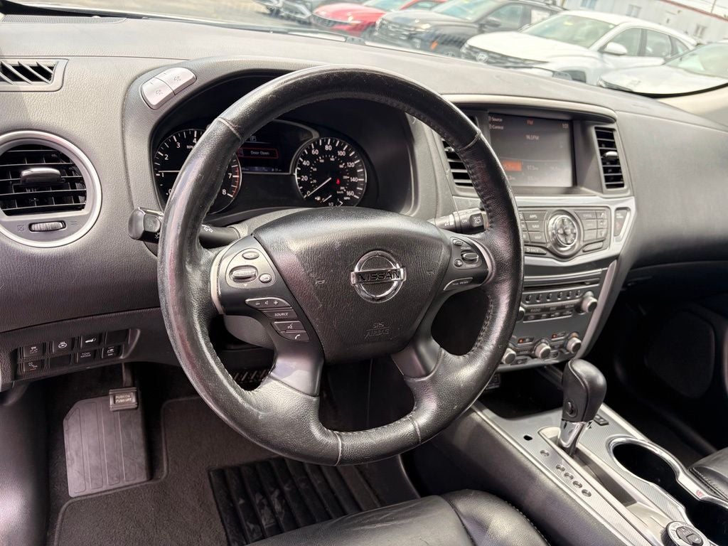 2019 Nissan Pathfinder SL FRESH TRADE | AS-IS