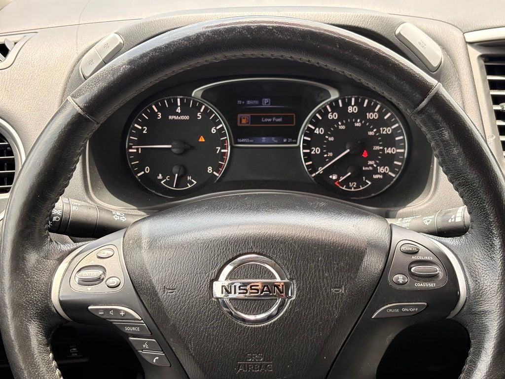 2019 Nissan Pathfinder SL FRESH TRADE | AS-IS