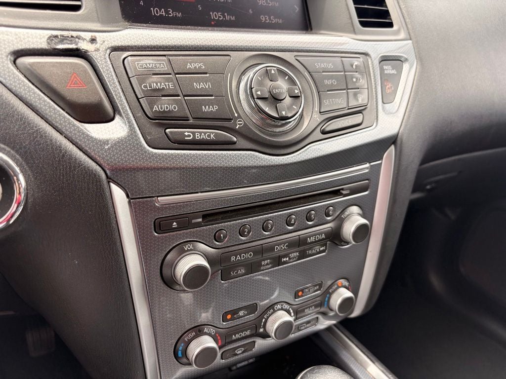 2019 Nissan Pathfinder SL FRESH TRADE | AS-IS