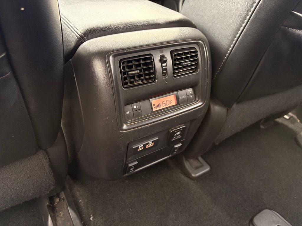 2019 Nissan Pathfinder SL FRESH TRADE | AS-IS