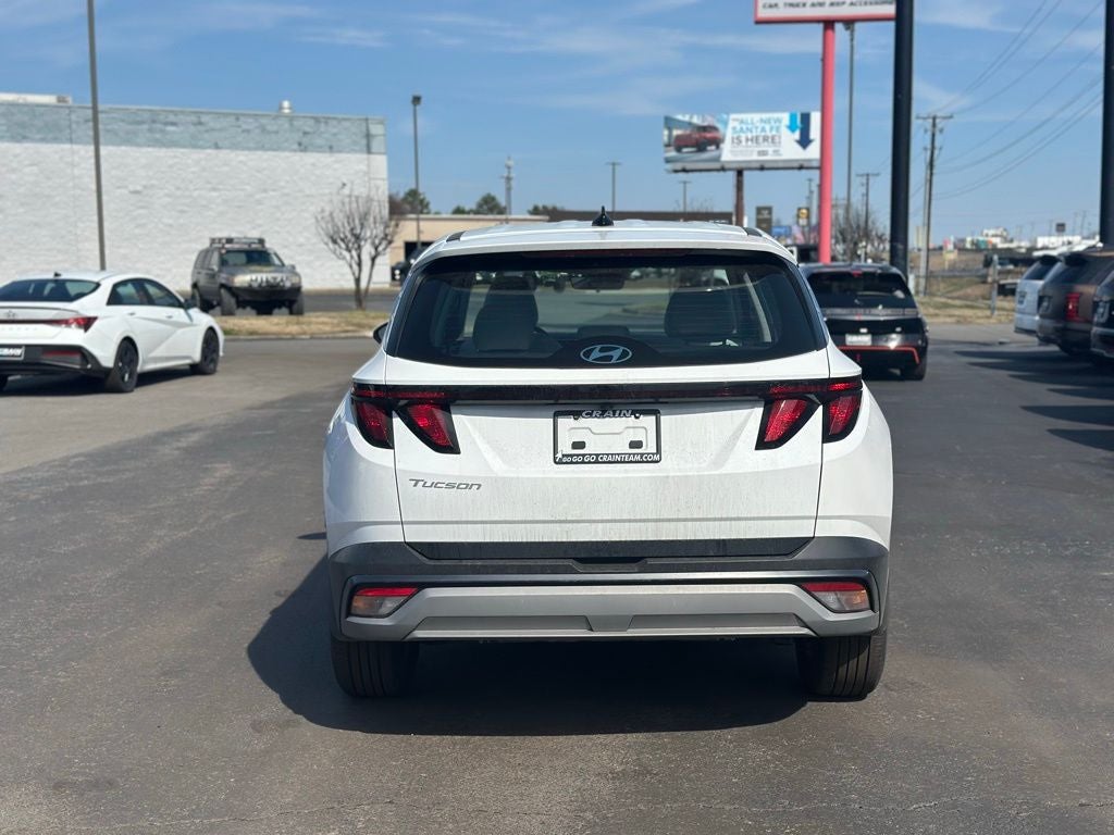 2025 Hyundai TUCSON SE FWD
