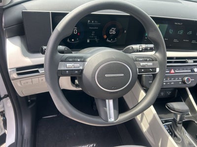 2026 Hyundai TUCSON SE