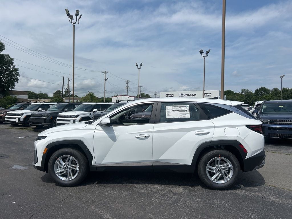 2026 Hyundai TUCSON SE