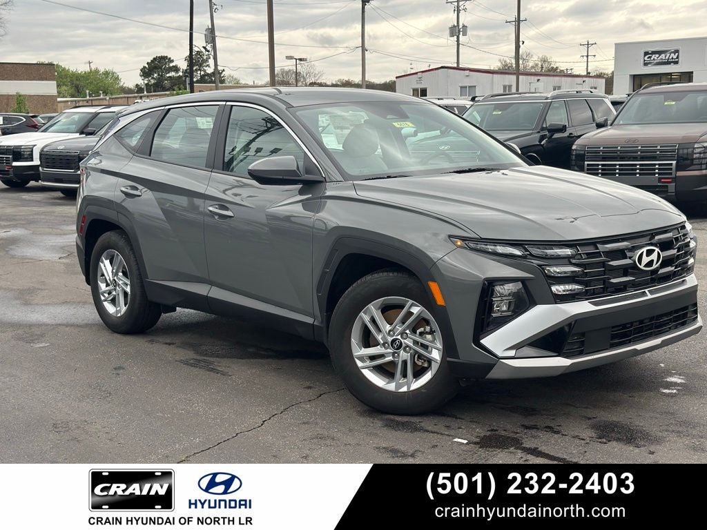 2025 Hyundai TUCSON SE FWD