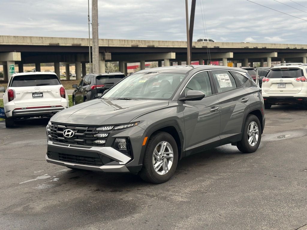 2025 Hyundai TUCSON SE FWD