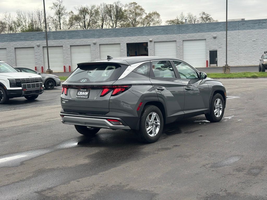 2025 Hyundai TUCSON SE FWD