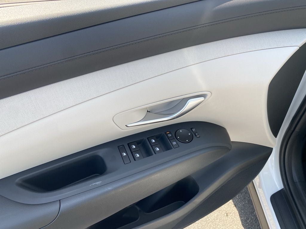 2026 Hyundai TUCSON SEL Premium FWD