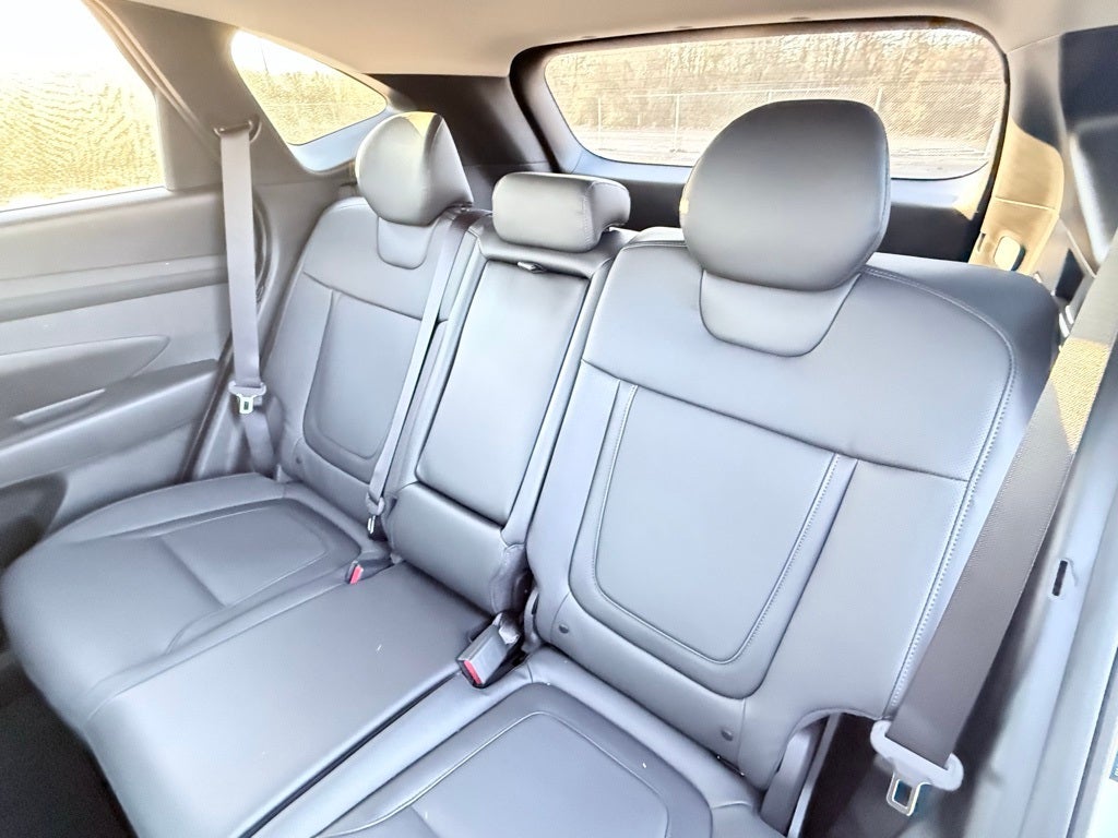 2026 Hyundai TUCSON SEL Premium FWD