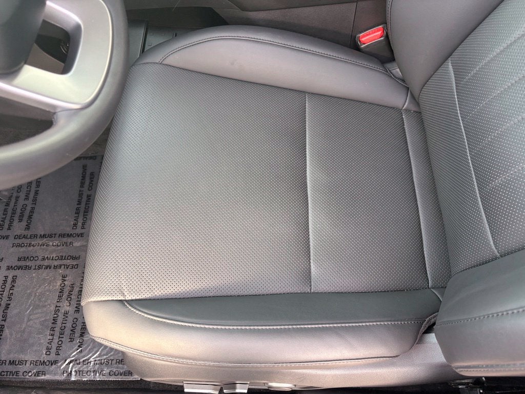 2025 Hyundai SANTA FE HYBRID SEL