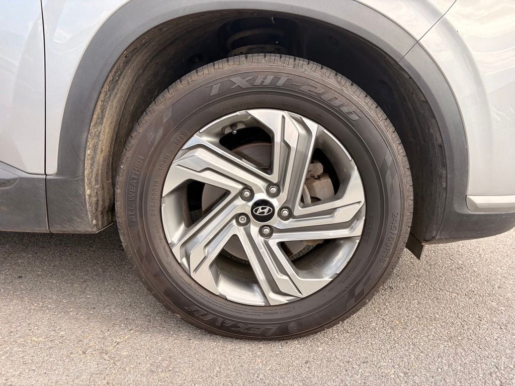 2022 Hyundai SANTA FE SE