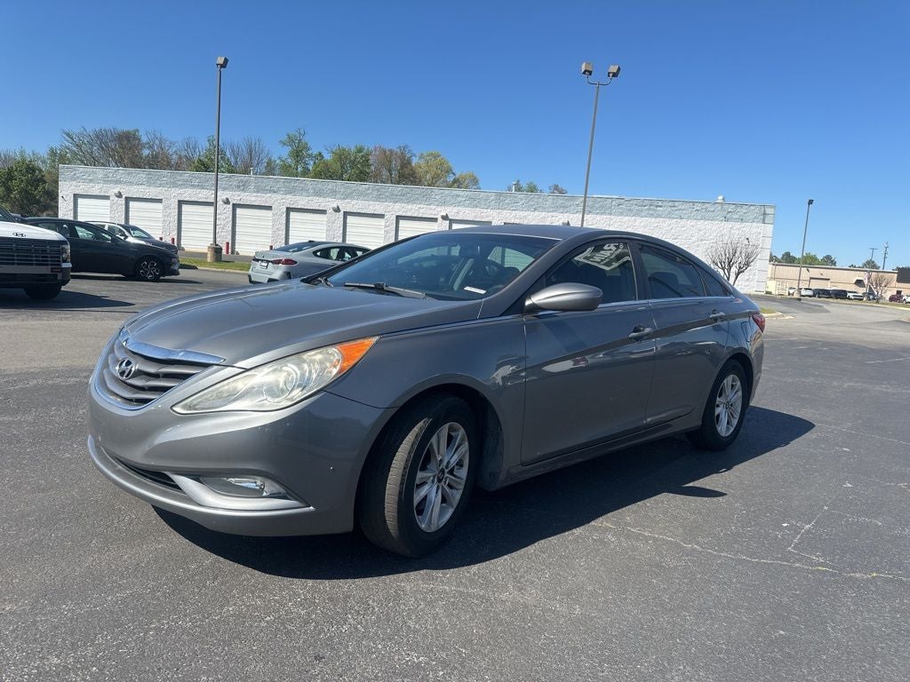 2013 Hyundai SONATA GLS