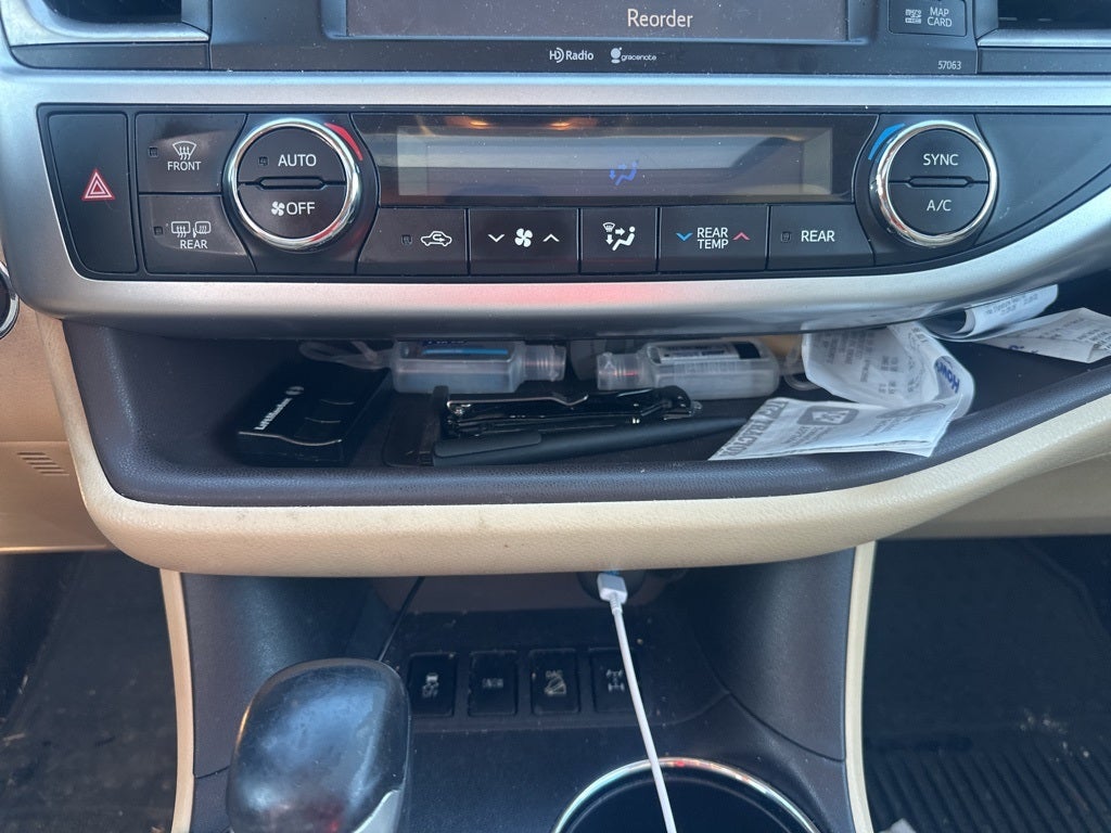 2014 Toyota Highlander XLE V6