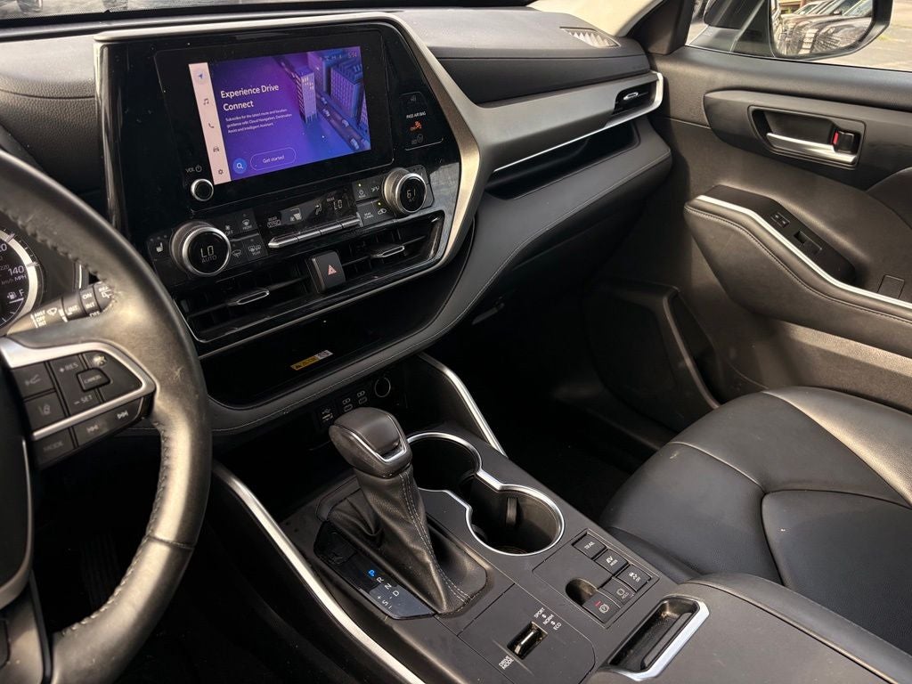 2023 Toyota Highlander Hybrid XLE
