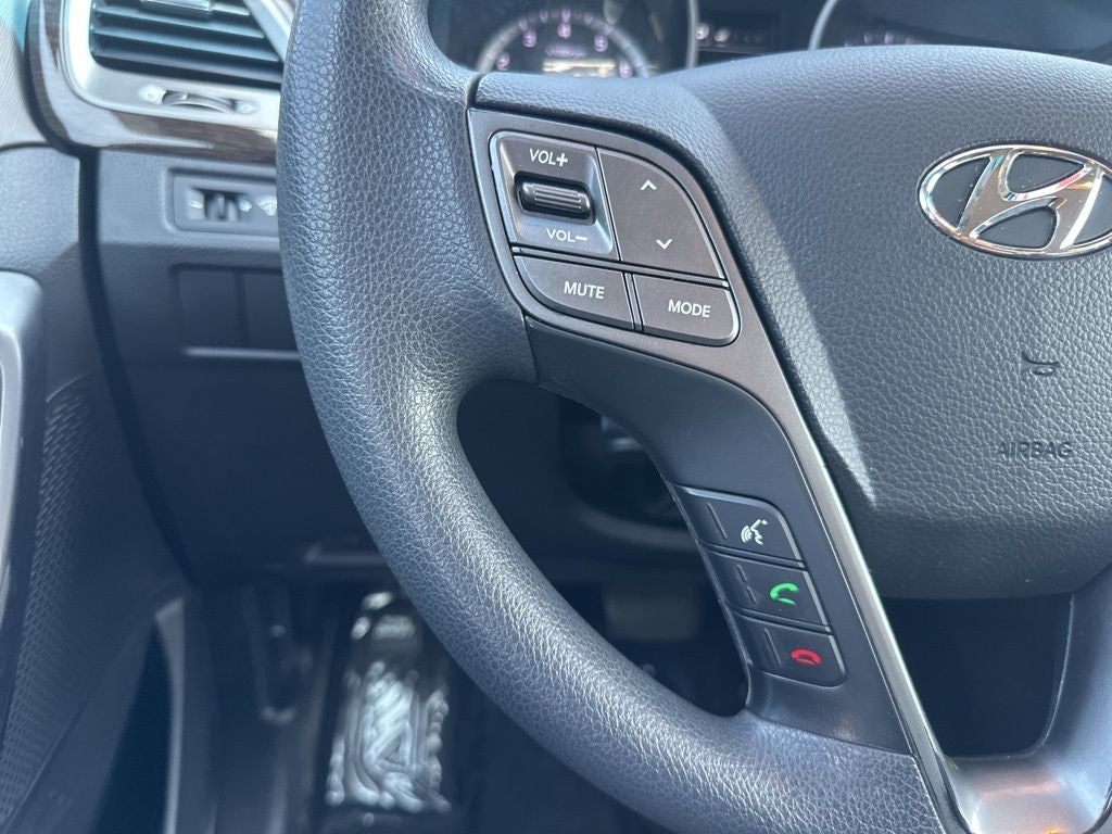 2017 Hyundai SANTA FE SPORT 2.4 Base