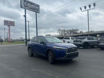 2025 Toyota Corolla Cross XLE