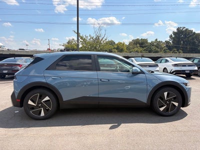 2027 Hyundai IONIQ 5 SE