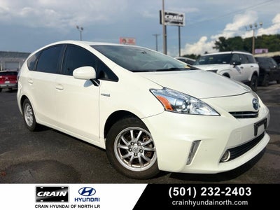 2013 Toyota Prius v Two