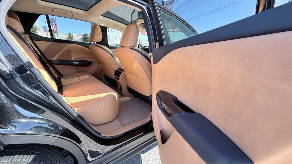 2023 Lexus RZ 450e Premium