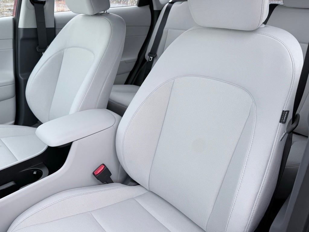 2026 Hyundai KONA SE FWD