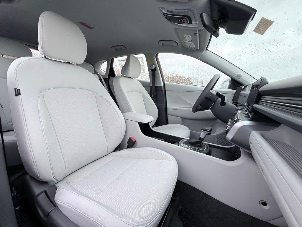 2026 Hyundai KONA SE FWD