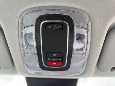 2025 Hyundai KONA ELECTRIC SEL