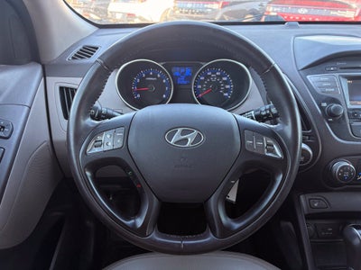 2015 Hyundai TUCSON SE
