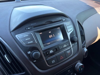 2015 Hyundai TUCSON SE