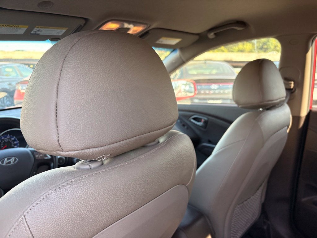 2015 Hyundai TUCSON SE