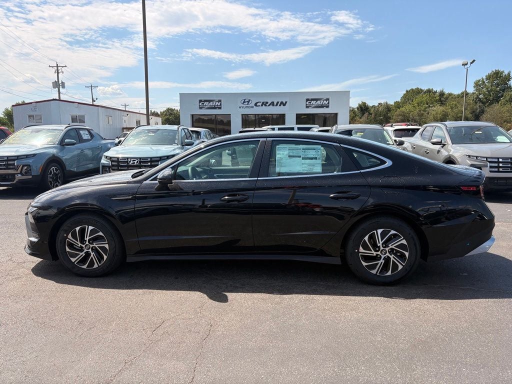 2026 Hyundai SONATA HYBRID Blue