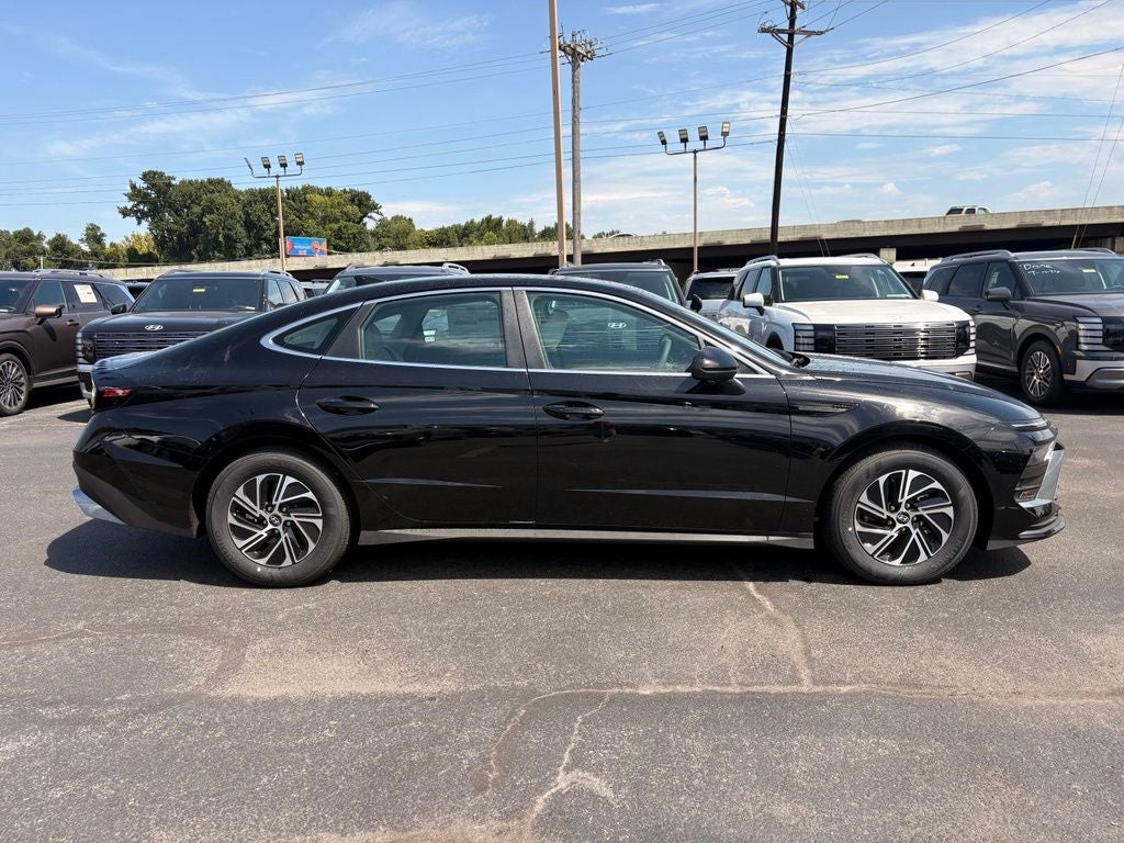 2026 Hyundai SONATA HYBRID Blue