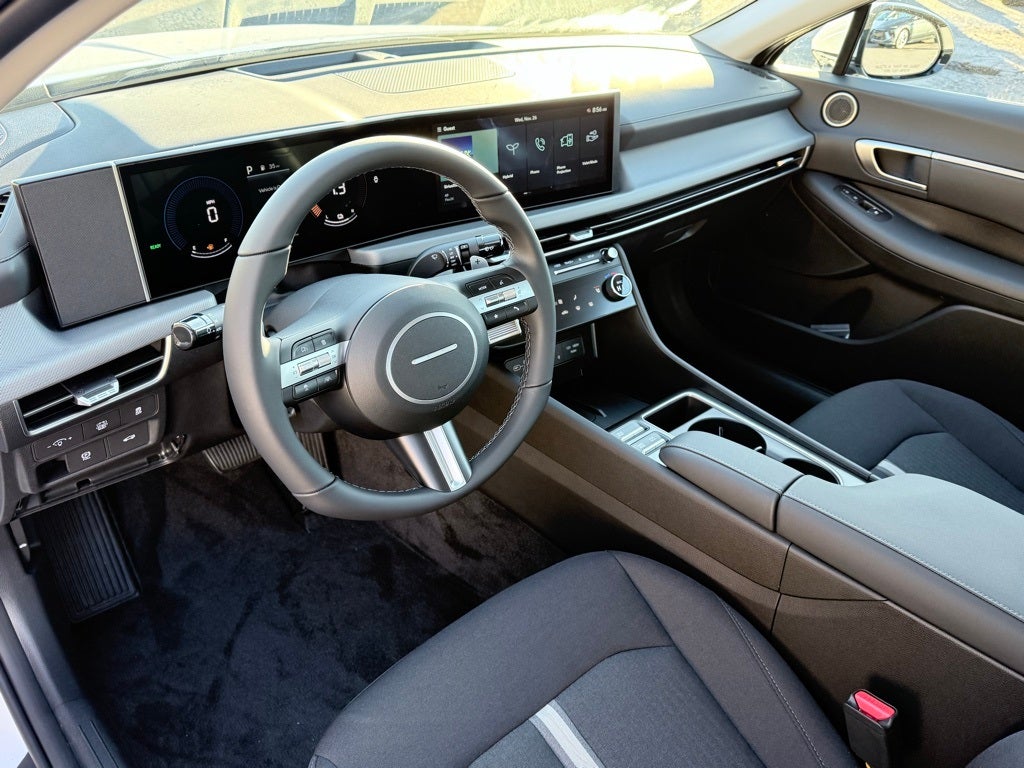 2026 Hyundai SONATA HYBRID SEL