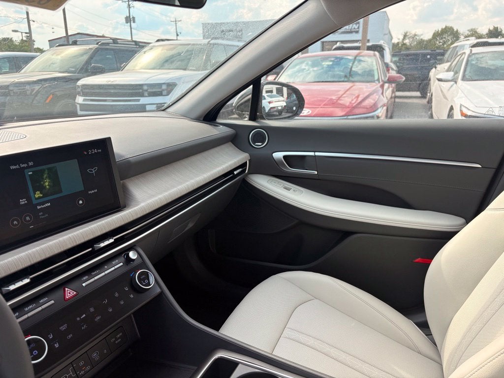 2026 Hyundai SONATA HYBRID Limited