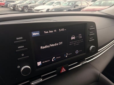 2026 Hyundai ELANTRA SE
