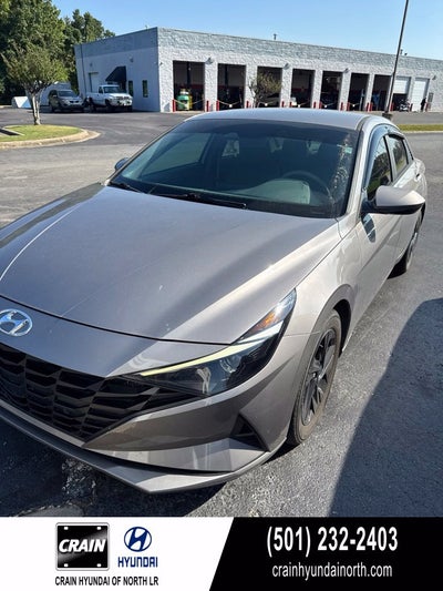 2023 Hyundai ELANTRA SEL