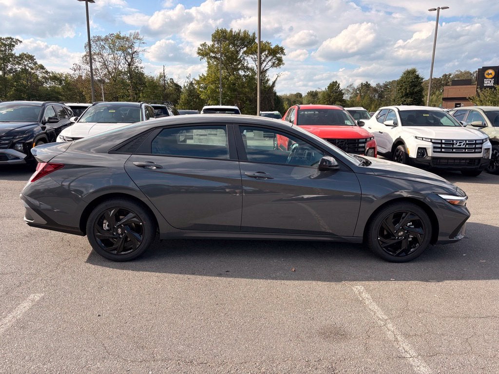 2026 Hyundai ELANTRA SEL Sport Plus